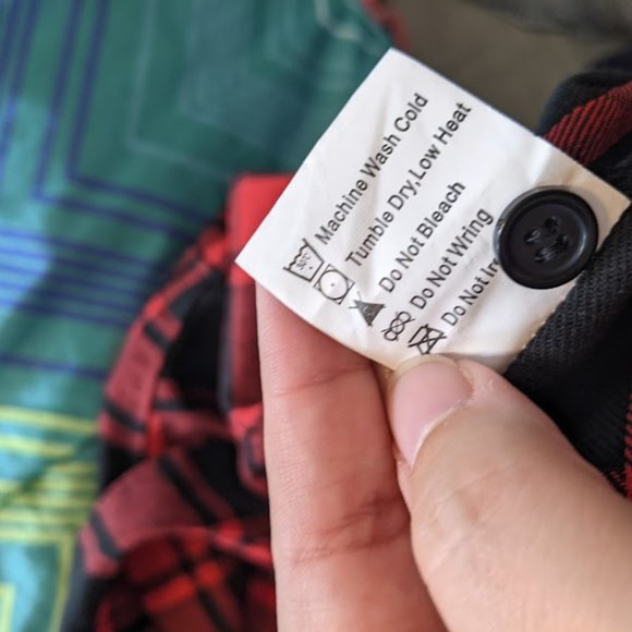 Arianna by Howard's Red and Black Plaid Shirt Size XL - Picture 10 of 10